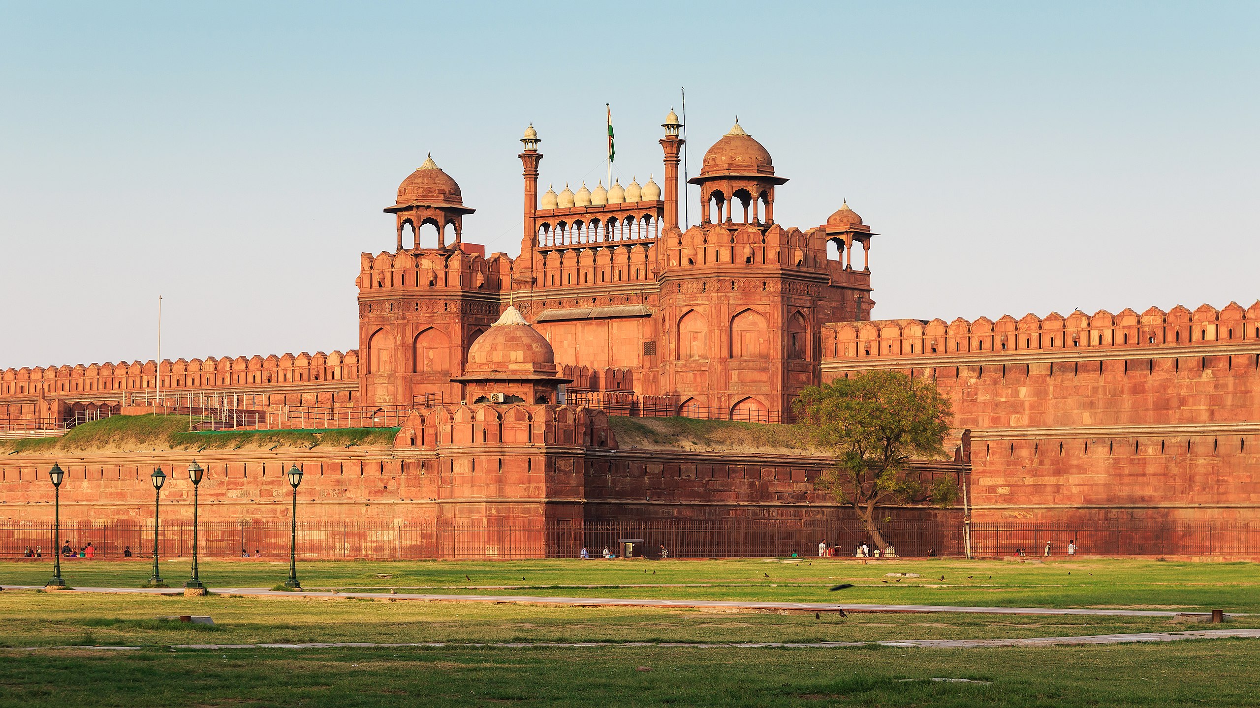 WBBSE Notes For Class 7 History Chapter 6 City Merchant And Trade Red fort